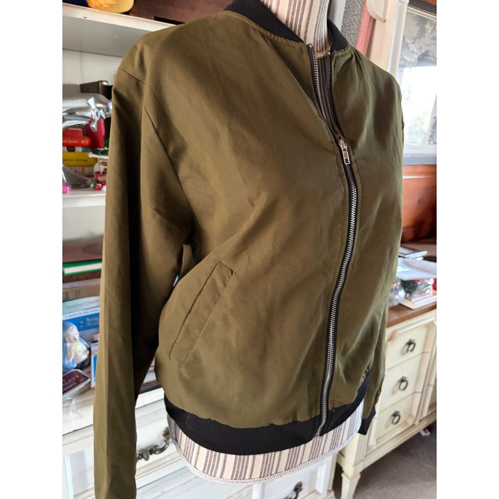 Bomber Jacket Fall Unique Olive Color Casual Fall Minimalist Streetwear Utility